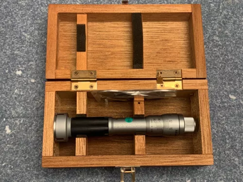 Mitutoyo 368-708 30-35mm Holtest - Bore micrometer - Intrimik