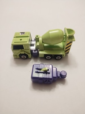 1985 Takara Hasbro Transformers G1 - Mixmaster W/ Devastator Forearm Launcher