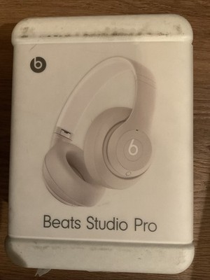 Beats Studio Pro-Wireless Noise Cancelling Over-the-Ear Headphones Sandstone.new