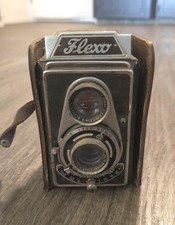 Vintage Lipca Flexo TLR 120/620 Roll Film Camera. First Edition 1948 - Pronto-S