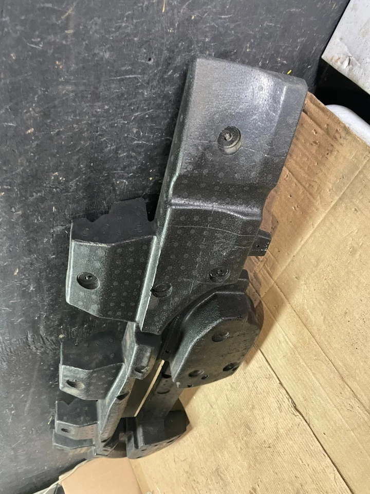 2010 2011 2012 Ford Taurus Rear Bumper Absorber Impact Foam OEM T0504 DG - Image 2 of 4