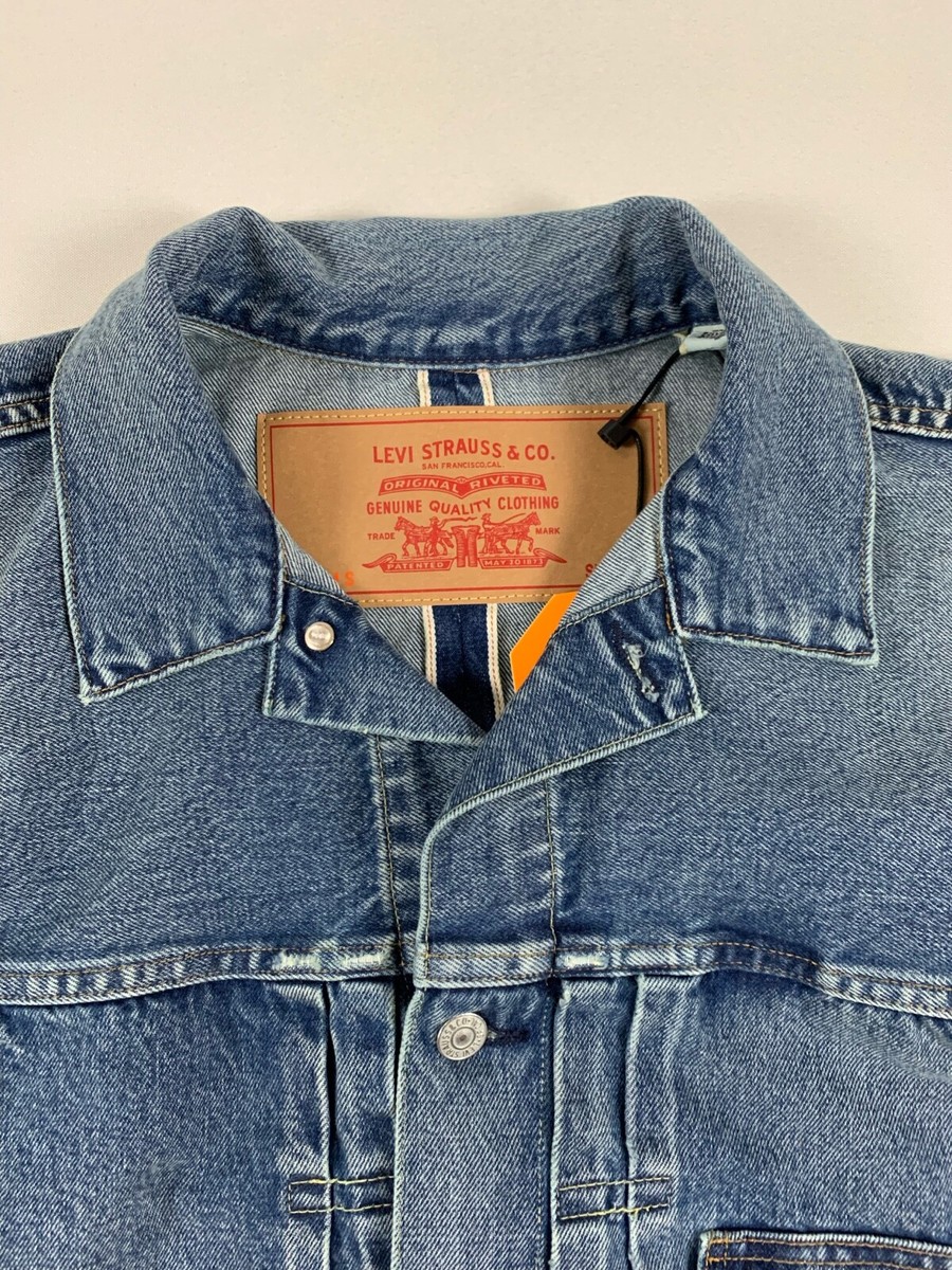 LEVIS X BEAMS SUPER WIDE TRUCKER JACKET BEAMS BLUE M NWT LEVIS X BEAMS SUPER WIDE TRUCKER JACKET BEAMS BLUE M NWT
