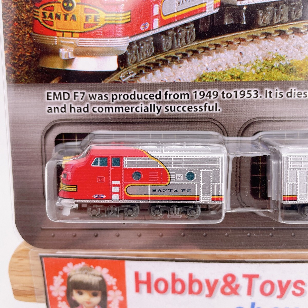 Rokuhan ST012-1 Z Gauge Z Shorty EMD F7 ATSF Model Train Diesel