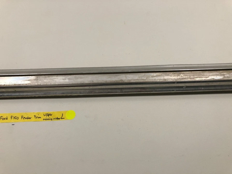 Отделка крыла водителя 1973-1979 Ford F100 F150 XLT - Изображение 4 из 4