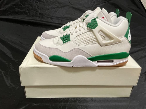 Air Jordan Nike SB x Air Jordan 4 Retro SP 'Pine Green' DR5415-103 Size 9