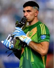 Argentina Emiliano  Emi Martínez  Autographed Signed 8x10 Photo COA #4
