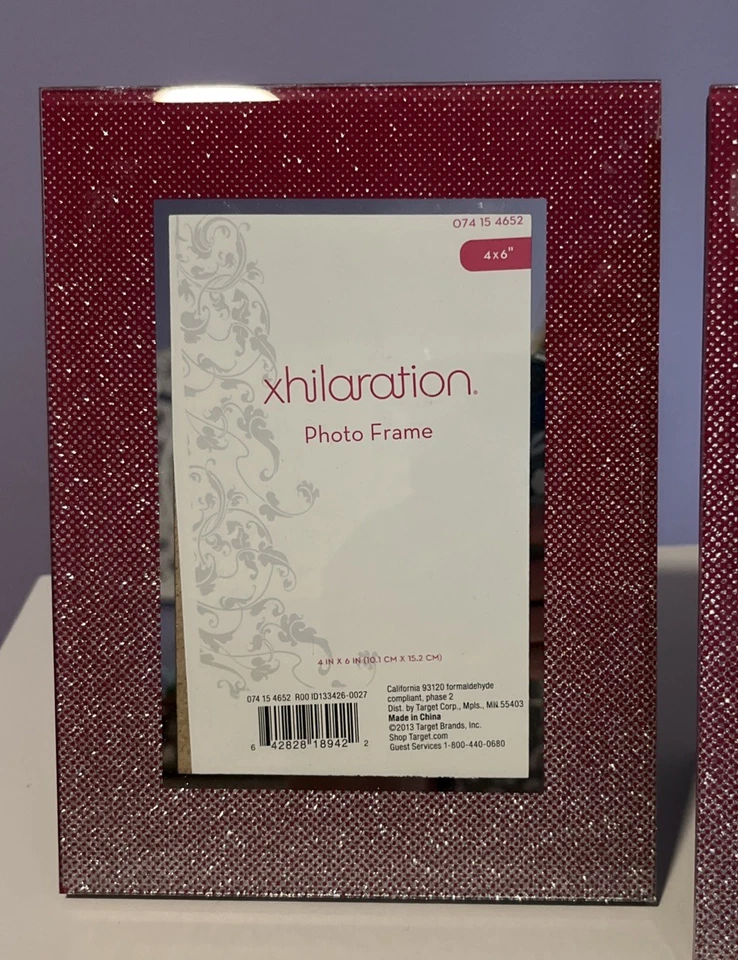 Par de marcos de fotos de vidrio brillante rosa fucsia plateado 4" x 6" para fotos Foto 4 de 4