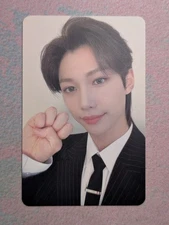 Stray Kids - Felix Nacific Double Sided "In The Black" Photocard