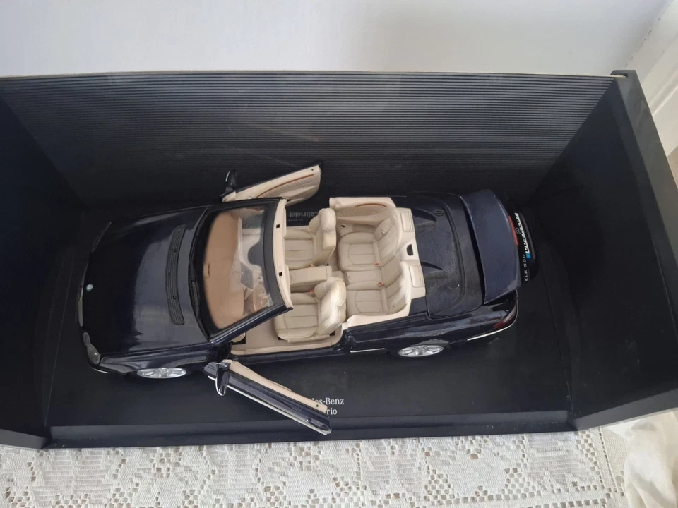 1/18 Kyosho Mercedes-Benz CLK-Cabrio Convertible boxed - Image 2 of 4