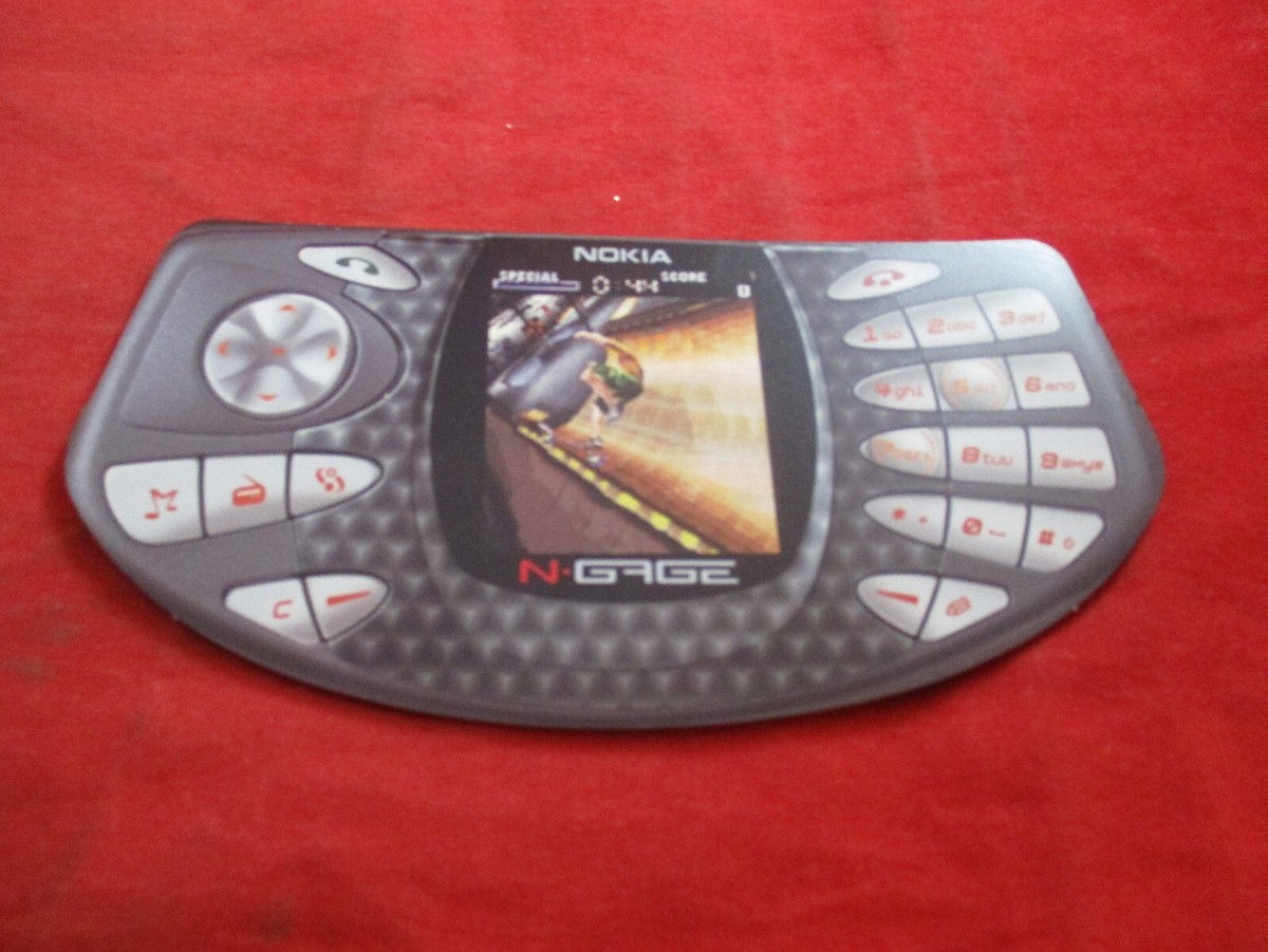 Nokia N-Gage Console Promotional System-Shaped Promo Fold-Out Tony