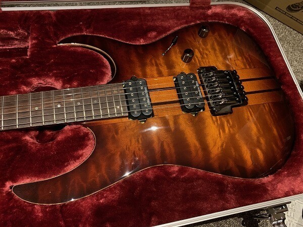 Electric Guitar Ibanez Prestige RGT320Q RBB Made in Japan S Electric Guitar Ibanez Prestige RGT320Q RBB Made in Japan S