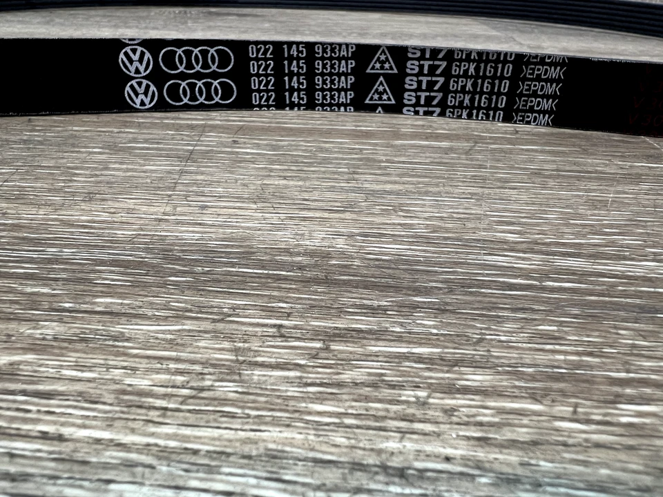 2014-2016 Volkswagen Serpentine Belt OEM Part# 022-145-933-Ap - Image 2 of 2