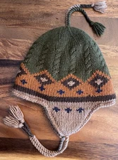 REI Wool Blend Winter Trapper Hat, Ear Flaps, Tassels, One Size