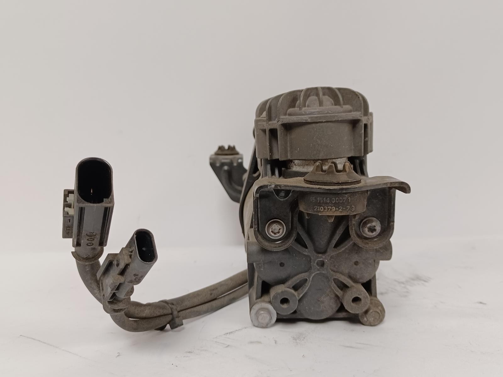 Used Air Suspension Compressor fits: 2020 Maserati LEVANTE  Grade A