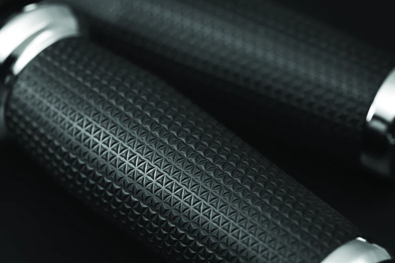 Empuñadura trilladora Kuryakyn cromada métrica * Se adapta a Kawasaki Vulcan 2000 &amp; Yamaha Foto 3 de 3