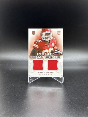 2013 Panini Momentum - Rookie Team Threads Knile Davis #33 Combo Materials /399