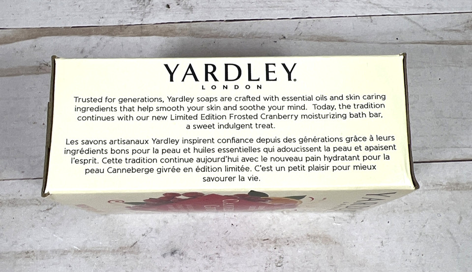 Yardley London Frosted Cranberry with Orange & Grapefruit Oils