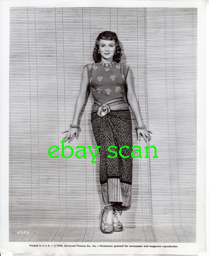 GLORIA STUART Vintage Original Photo 1946 "SHE WROTE THE BOOK" SEXY PORTRAIT - Picture 1 of 2