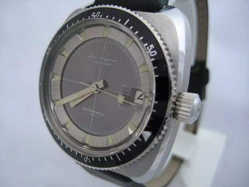 Jules jurgensen shop divers watch