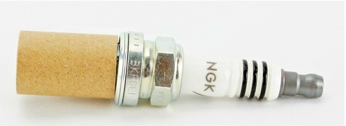 Set of 4 Genuine NGK 2668 - Iridium IX Spark Plugs BKR8EIX - Picture 2 of 8