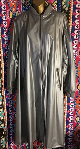 Large Totes Rainwear Coat Dress 