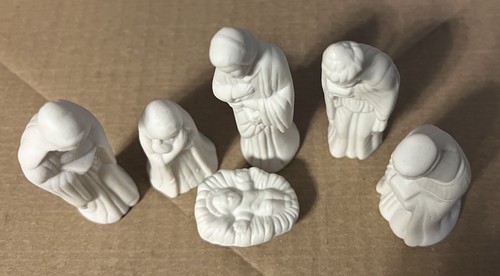 Vnt White Porcelain Bisque 6 Piece Nativity Set NOS w/Box 1971 Christmas Decor - Picture 6 of 23
