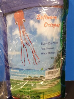 Hengda Kite-Software Octopus Flyer-All Red( 13 ft. by 2 ft. 7.5 in). Long Tail!