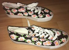 New Look DAISY FLORAL Spring / Summer Flat Sneaker 90s Pump Shoes Size 8
