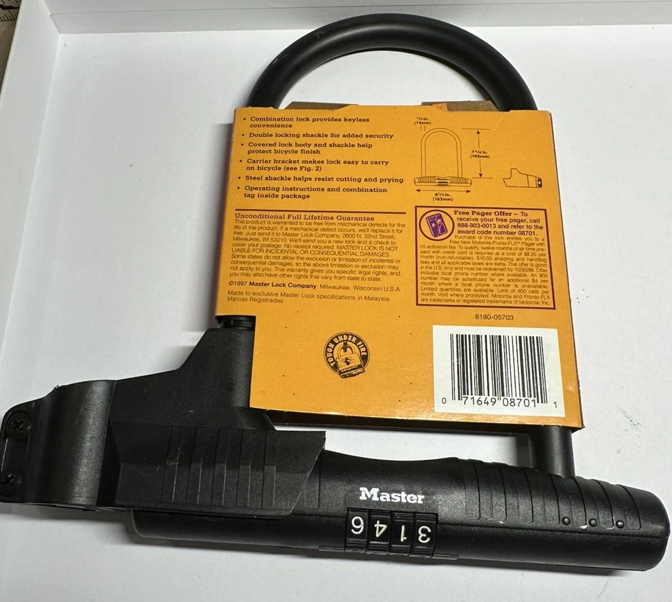 Master Lock MasterLock 8180DSG U-Lock Weather Tough Bike w/ Carrier NEW 1997 USA - Image 2 of 3