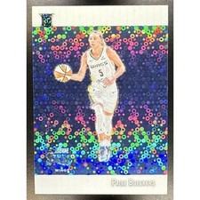 2025 WNBA Select Paige Bueckers #18 Score Throwback White Disco Prizms /75 RC