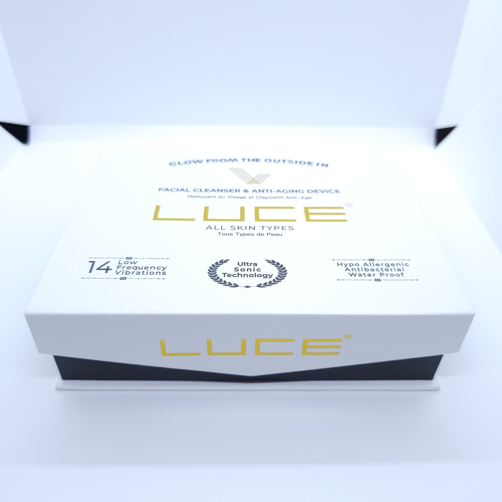 LUCE180 Anti-Aging Pulsating Facial Cleansing Device ~ Rechargeable WaterProof