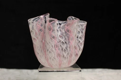 Vase Mid-Century Murano Glass Handkerchief Vase Designed By Fulvio Bianconi