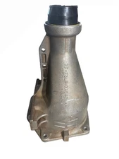 4R70W 4R75W Ford Tail Housing 2WD F3LP-7A040-AA 10-1/2'' 00-08 W/Sensor hole