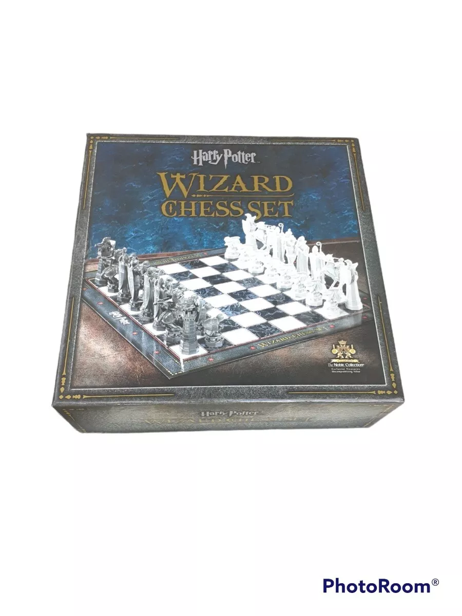 Harry Potter Wizard Chess Set by Noble Collection