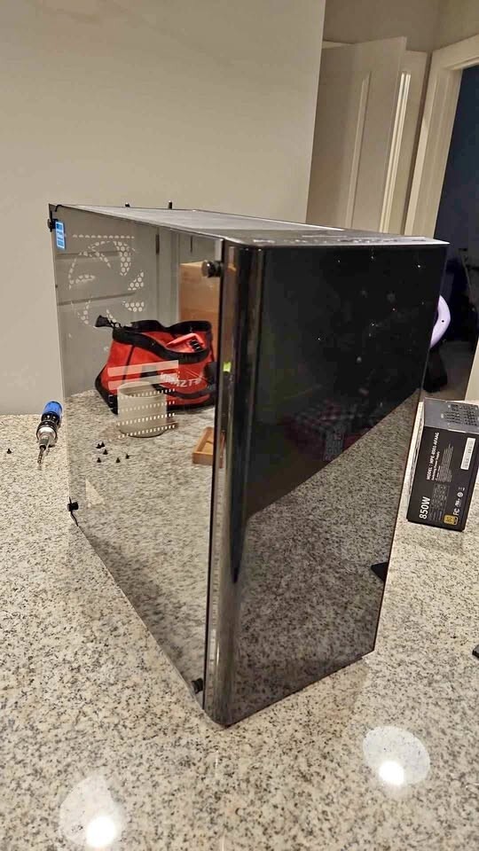 Gaming PC: Ryzen 7 2700, GTX 1660, 16GB RAM, B450 Mobo, 500W PSU, NO STORAGE