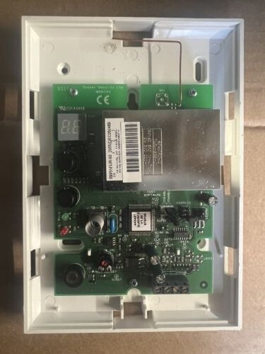 Scantronic RFX16 16 Zone Wireless Radio Expander EN Panels 9751 9752 9853 Alarm - Picture 4 of 6