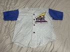 Vintage 90’s looney Tunes Taz Mfg by freeze Youth Shirt — photo 1