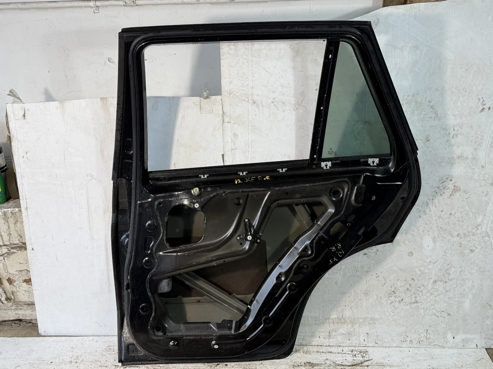 2007-2013 BMW X5 E70 Rear Right Passenger Side Door Shell Panel OEM. Foto 4 de 4