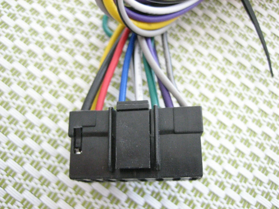 Sony Original Wire Harness for CDX-GT400, CDX-GT500, CDX-GT130, CDX-GT350S - Image 2 of 4