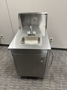 Qualserv stainless steel Portable hand sink hot water daycare Catering Farm +