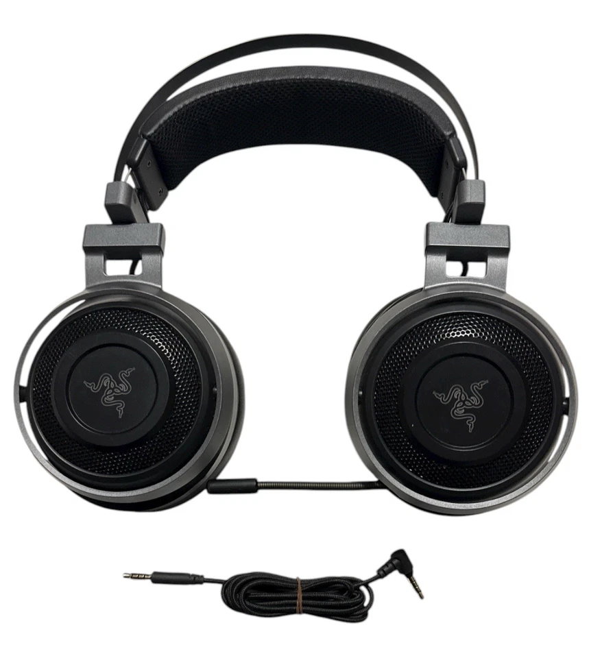 Razer Thresher Tournament Edition Over the Ear Gaming Headphones Black Preowned - Image 4 of 4