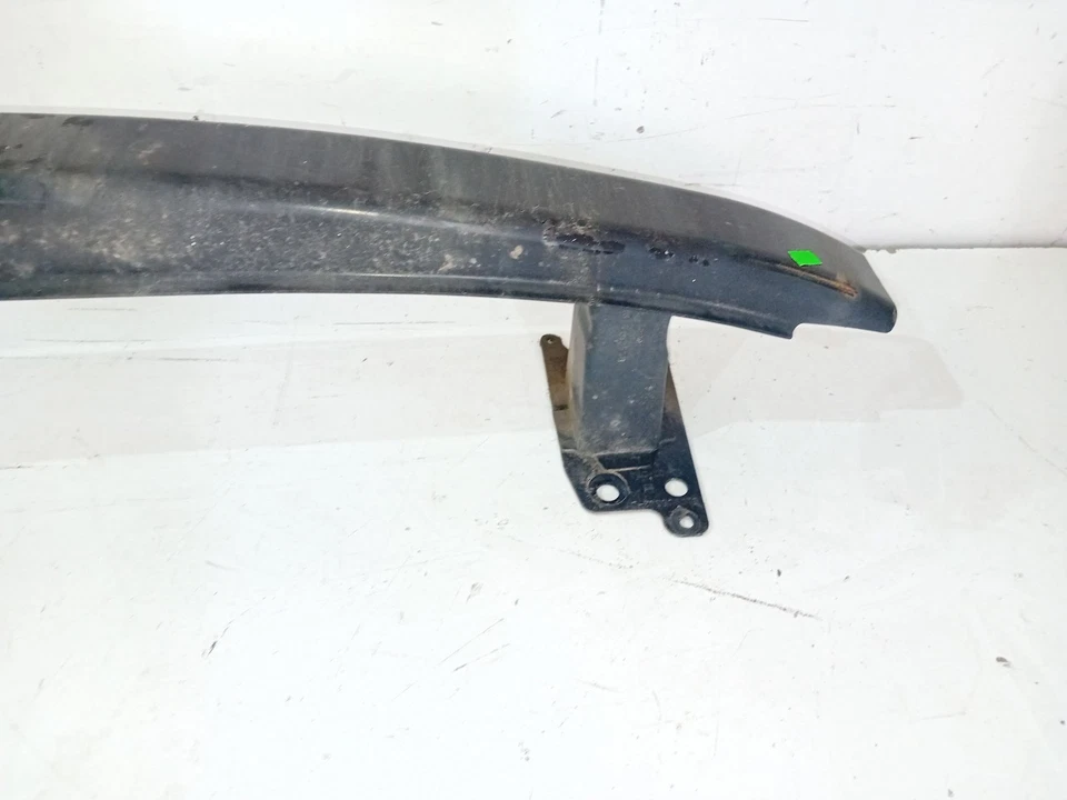 REFUERZO PARACHOQUES DELANTERO / 2667259 SEAT CORDOBA BERLINA 6L2 1.9 TD Foto 2 de 4