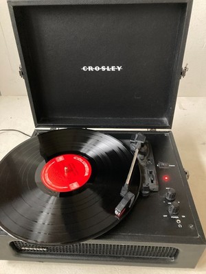 Crosley CR8017A-BK Voyager Vintage Portable Turntable - Black Works Well
