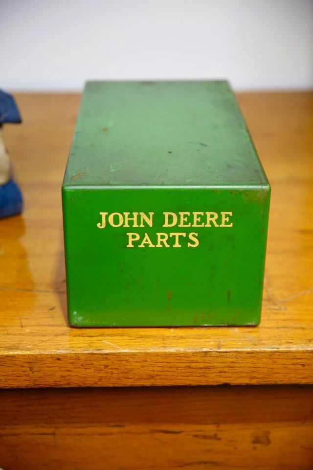 Antiguo catálogo de tarjetas caja índice distribuidor John Deere cajón de madera gabinete vintage Foto 4 de 4