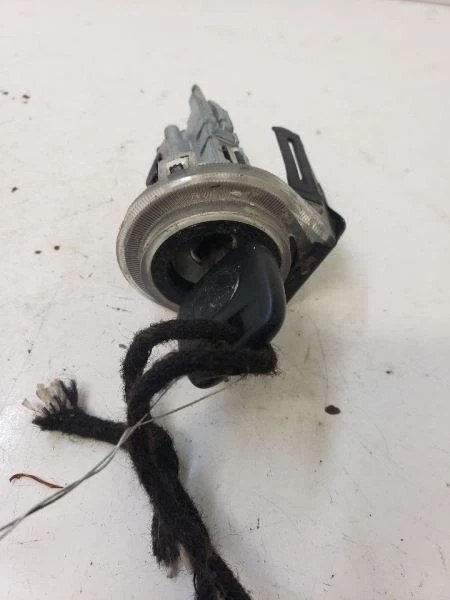 Interruptor de encendido convencional compatible con 03-20 4 RUNNER 982748 Foto 2 de 4