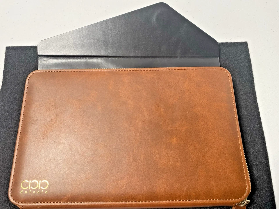 NUEVO Folio/Estuche para Tableta de Cuero Dulccio, Marrón y Negro, se adapta a Tabletas 7.8 x 5.1 Foto 3 de 4