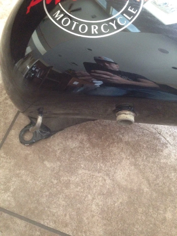 Tanque de combustible de gasolina izquierdo Titan Phoenix lado plano Harley Softail personalizado perro grande Swift oe Foto 3 de 4