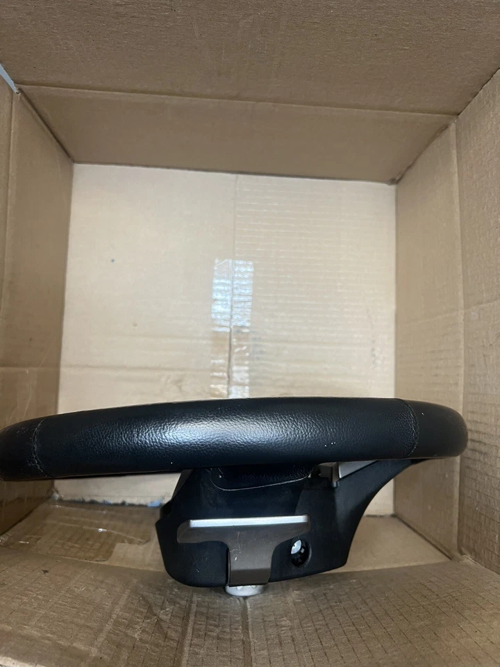 Левый руль Subaru Legacy Outback 2011-2014 годов выпуска с аудиосистемой и круиз-контролем от оригинального производителя - Изображение 4 из 4