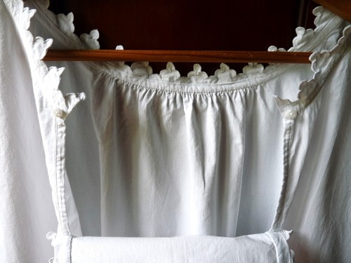 Chemise de nuit blanche ancien maternité allaitement plastron feston brodé main - 第 8/15 張圖片