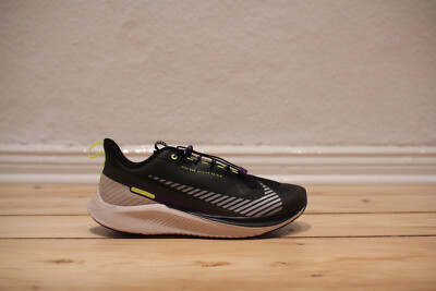 nike future speed gs